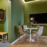 Apartament Cismigiu Park - Gorgeous 1br Sanctuary Bucureşti
