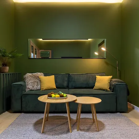 Daire Cismigiu Park - Gorgeous 1br Sanctuary *