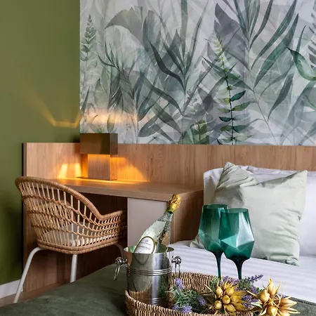 Daire Cismigiu Park - Gorgeous 1br Sanctuary